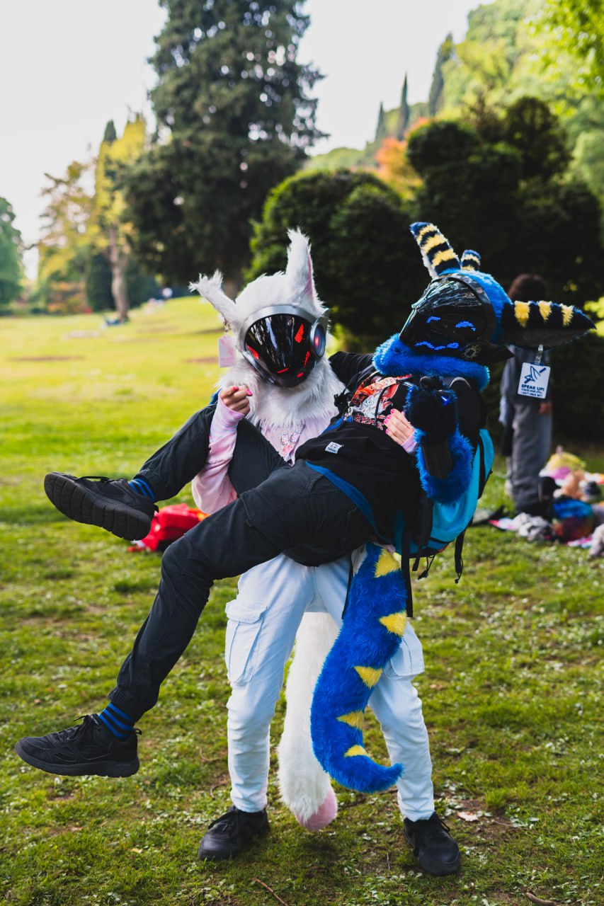 Aimo Fursuit Photo 4